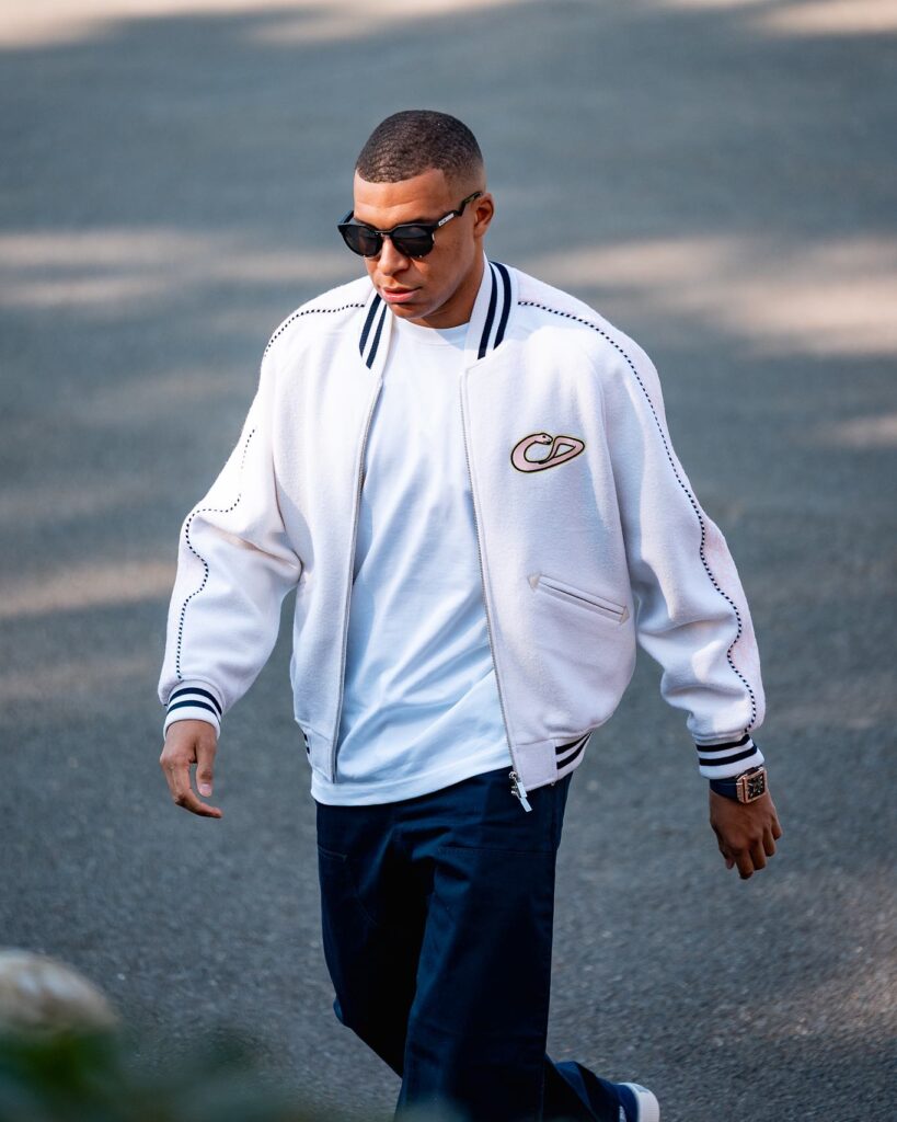 k.mbappe_484726785_18407309191142590_8063244598084837841_n