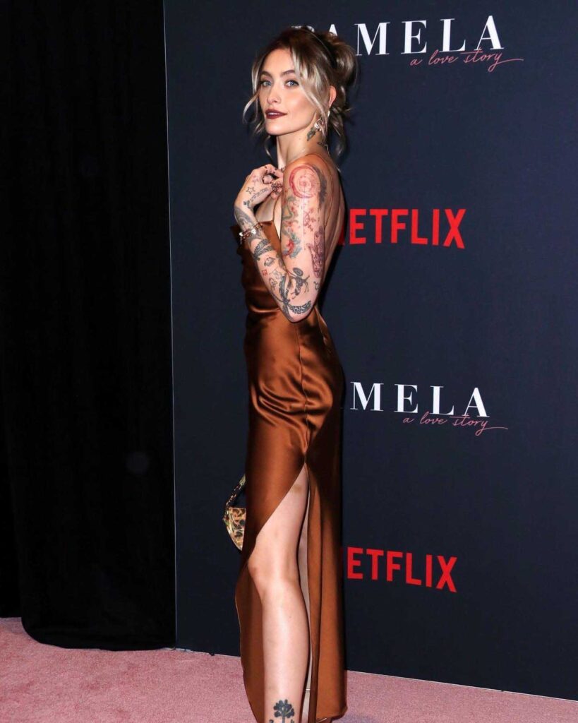 parisjackson_328609415_1598031777378455_8201118920926730201_n