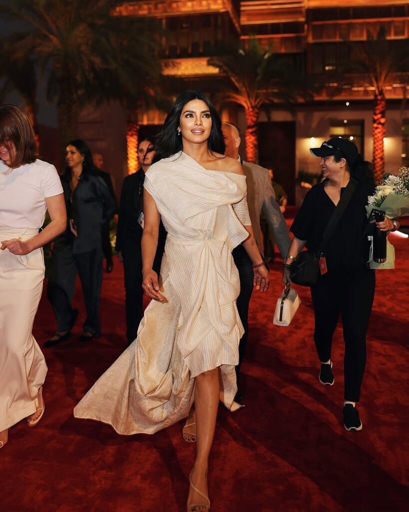 priyankachopra_469909091_18496393723041483_3741584679716320774_n