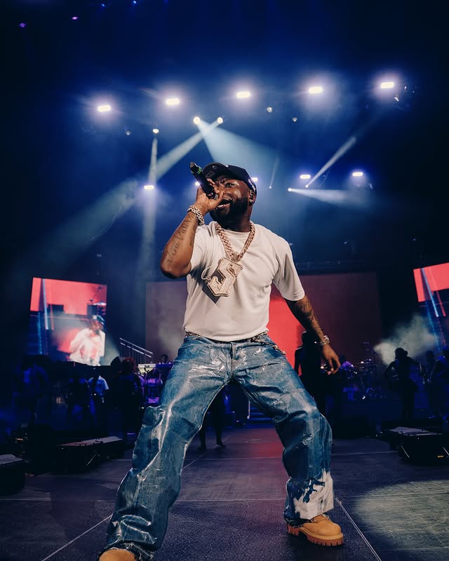 davido_527513880_18526069894016640_5747254066198576880_n