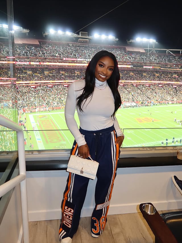 simonebiles_566447353_18538326244061188_4425831696905551719_n